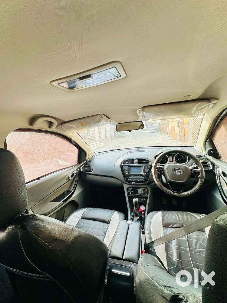 Tata Tigor Petrol 2018