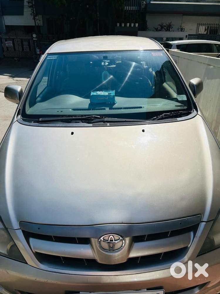 Toyota Innova 2007 Diesel Well Maintained