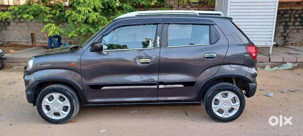 Maruti Suzuki S-presso Vxi, 2022, Petrol