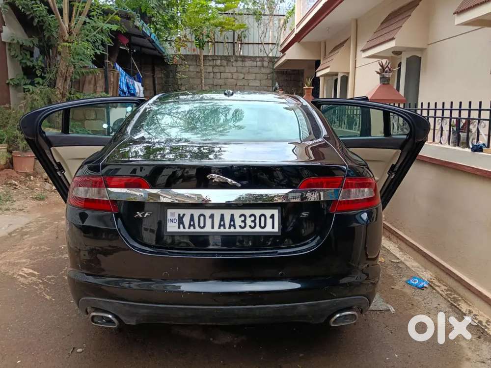 Jaguar Xf Diesel Automatic 2010 150000 Km Driven