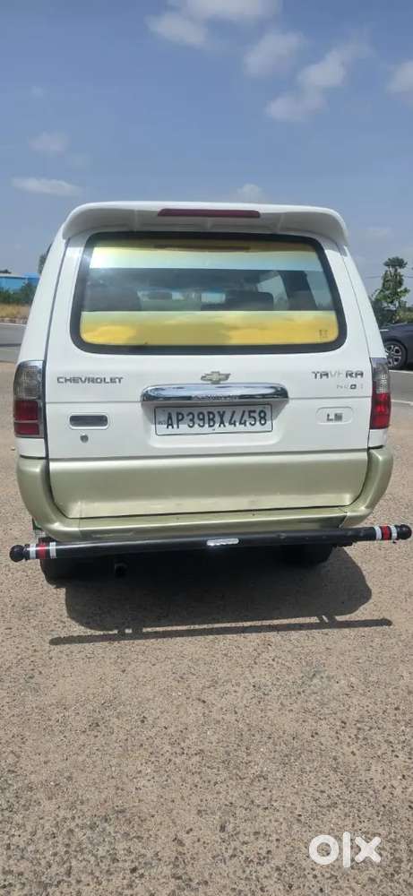 Chevrolet Tavera Ls 2015