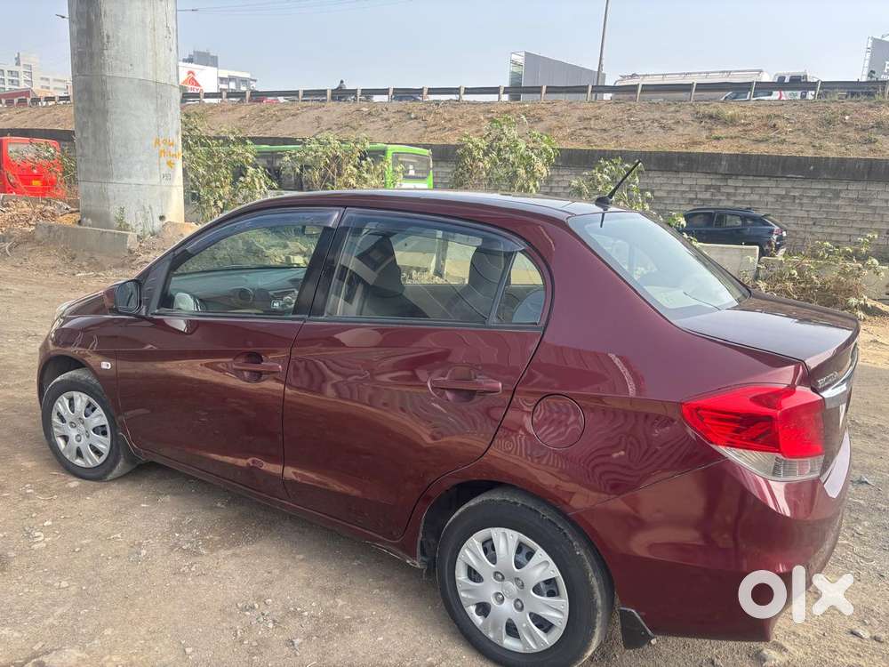 Honda Amaze S Mt I-vtec, 2015, Petrol