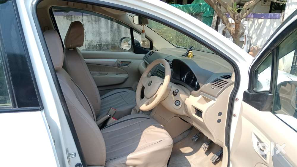 Maruti Suzuki Ertiga 2012-2015 Vdi, 2012, Diesel