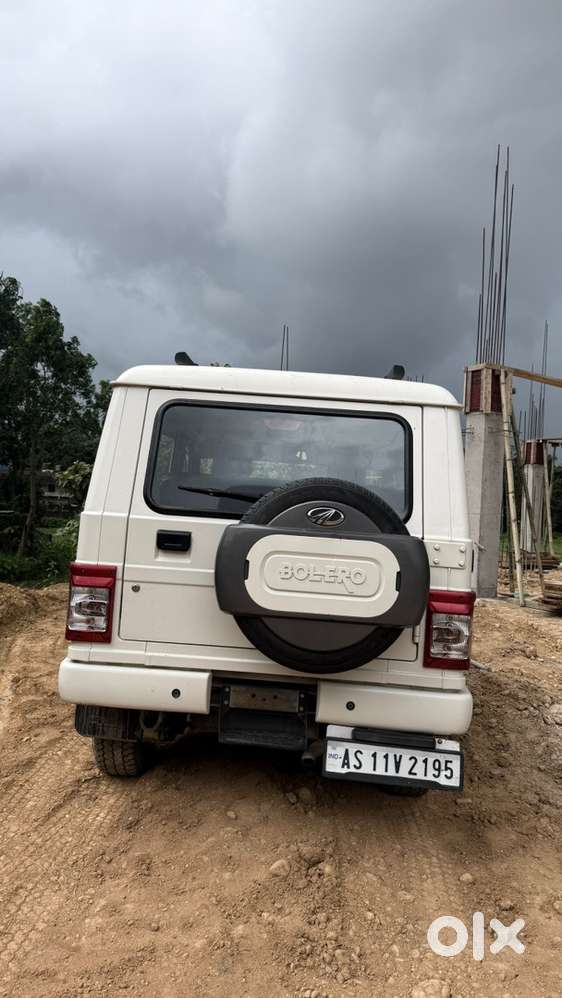 Single Handed Use Mahindra Bolero