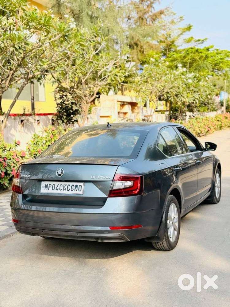 Skoda Octavia 2.0 L K Tsi At, 2019, Petrol