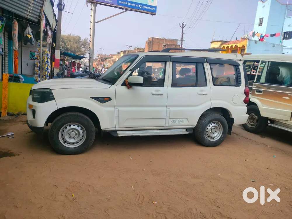 Mahindra Scorpio 2015 Diesel Well Maintained
