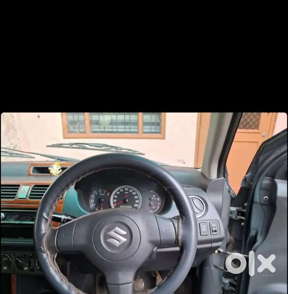 Maruti Suzuki Swift 2007 Petrol 95000 Km Driven