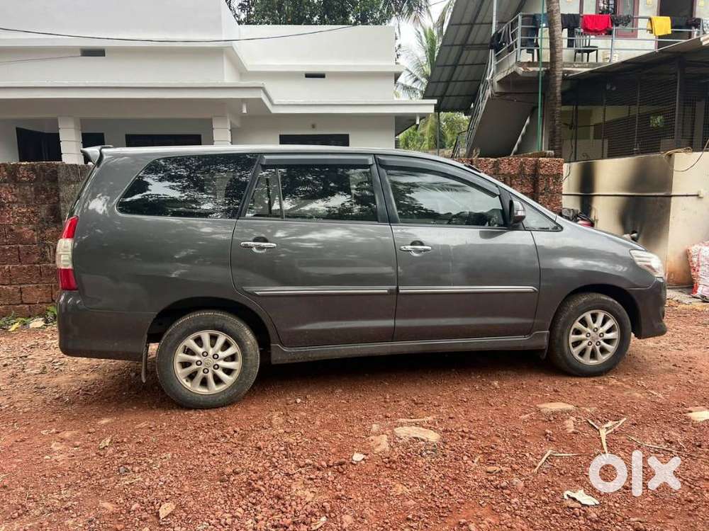 Toyota Innova 2012-2013 2.5 Vx (diesel) 8 Seater Bs Iv, 2013, Diesel