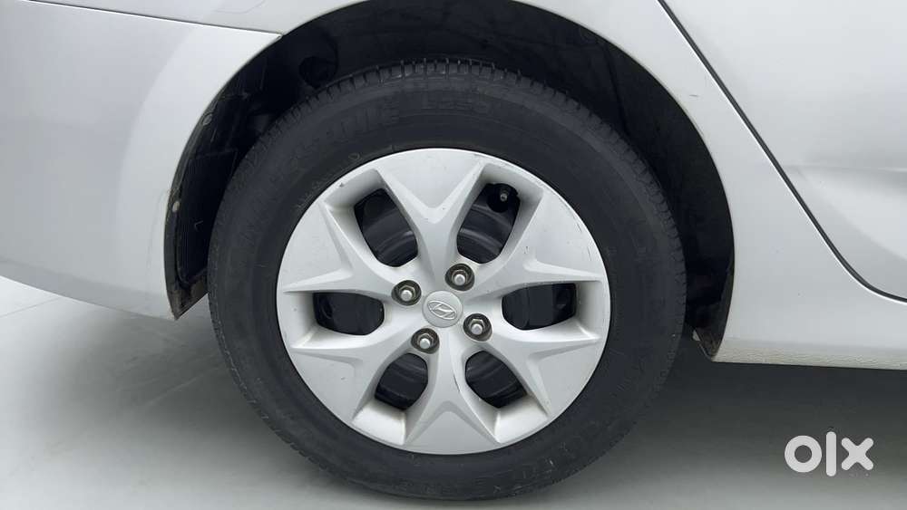 Hyundai Verna 2016-2017 1.6 Vtvt S, 2016, Petrol