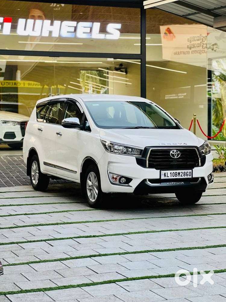 Toyota Innova Crysta 2.4 G Mt, 2017, Diesel