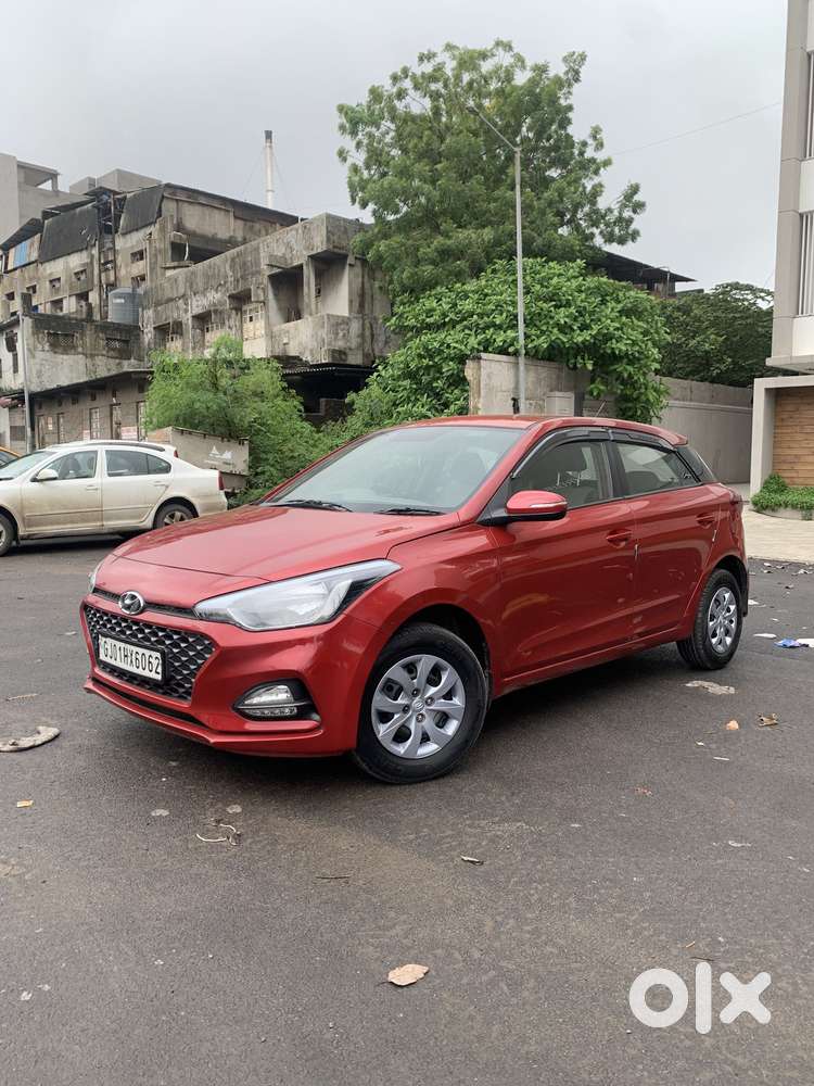 Hyundai Elite I20 Sportz 1.4, 2018, Cng & Hybrids