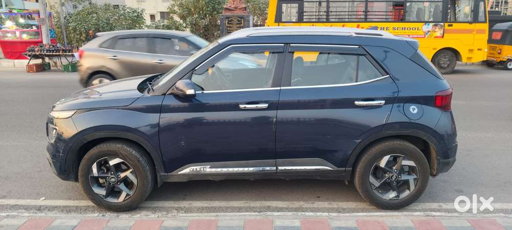Hyundai Venue Sx, 2020, Petrol
