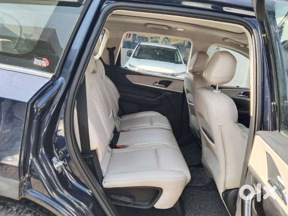 Mahindra Xuv700 2.2 Ax 7 Diesel Mt Str, 2022, Diesel