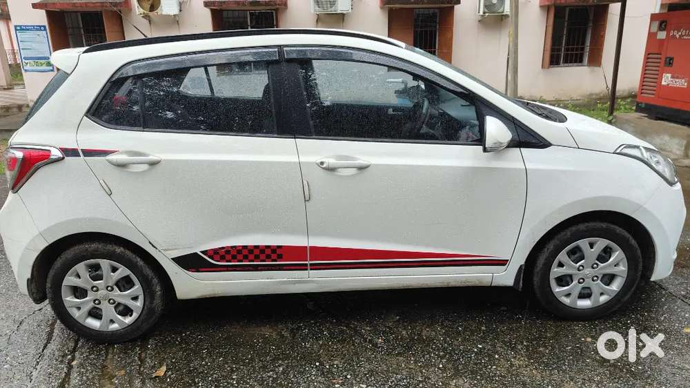 Hyundai Grand I10 Sportz 2016