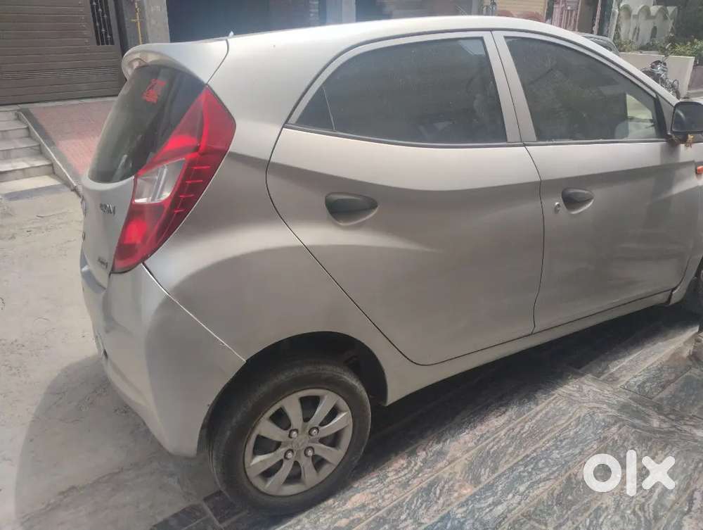 Hyundai Eon 2012 Petrol 70000 Km Driven
