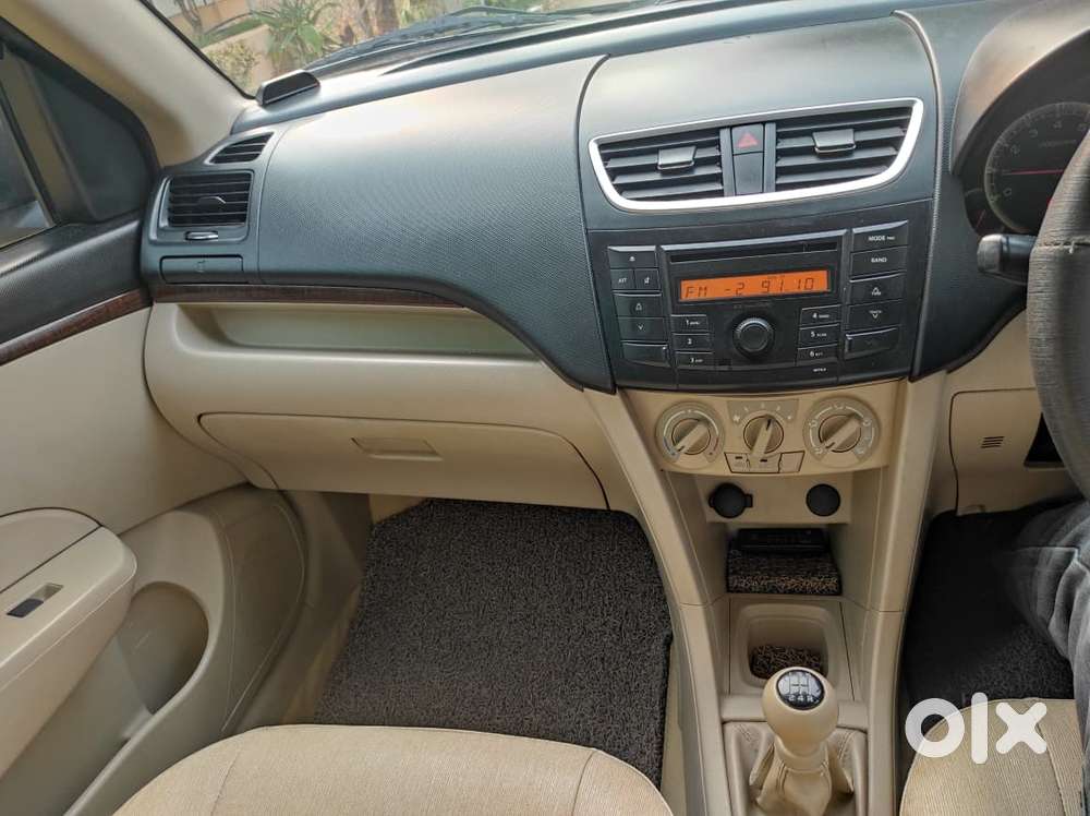 Maruti Suzuki Swift Dzire 1.2 Vxi Bsiv, 2013, Petrol