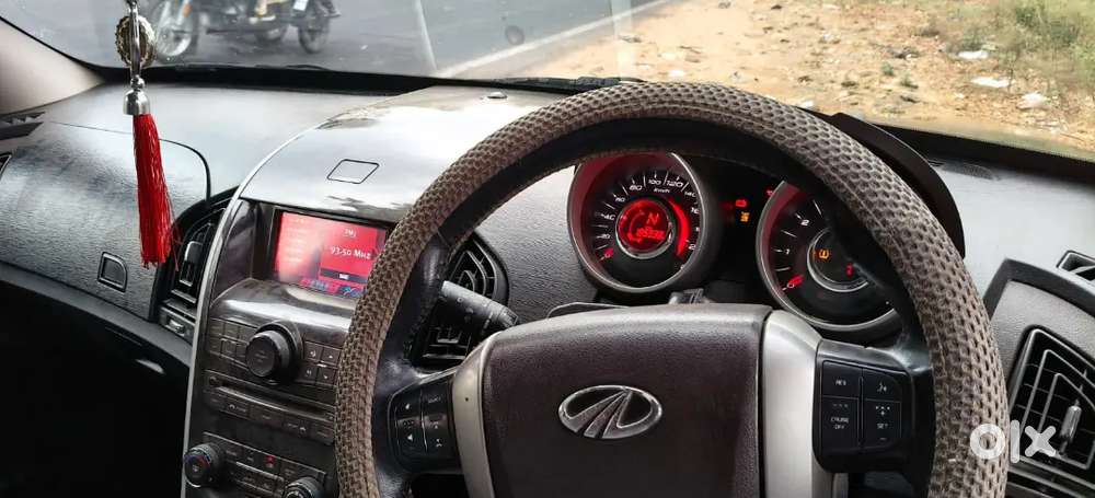 Mahindra Xuv500 2013 Diesel 175000 Km Driven