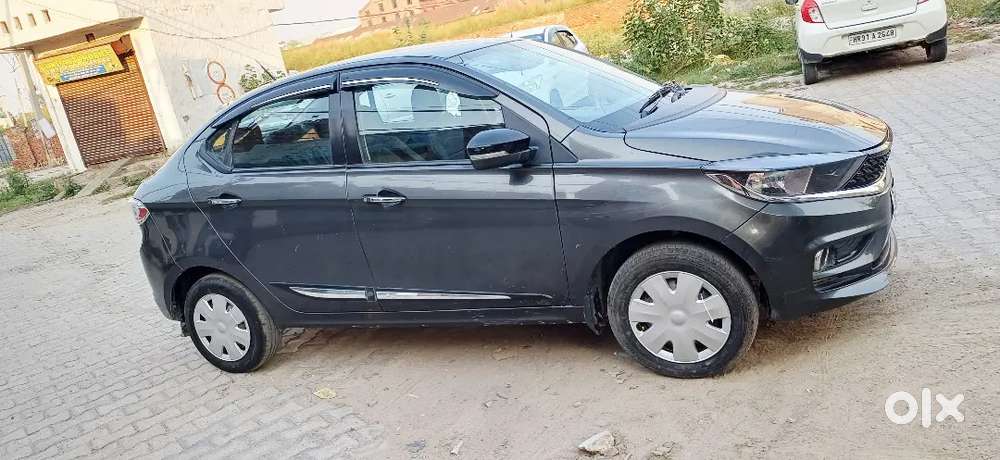 Tata Tigor 2022 Petrol 80210 Km Driven