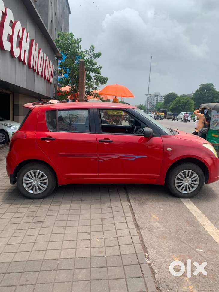 Maruti Suzuki Swift Vxi Bsiv, 2005, Petrol