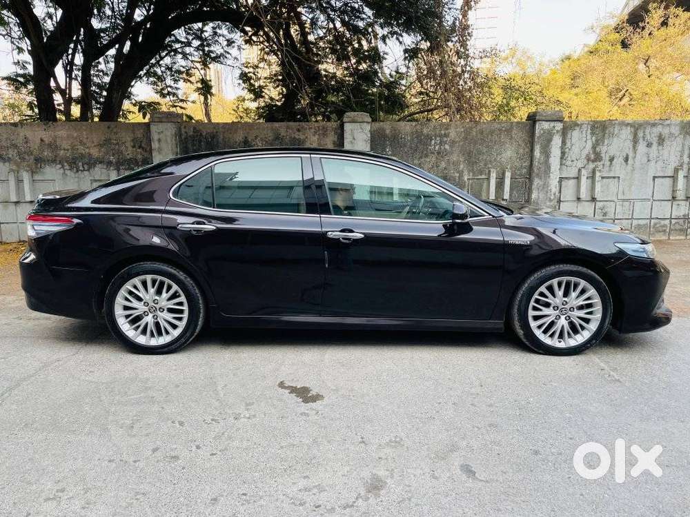 Toyota Camry Hybrid, 2020, Petrol