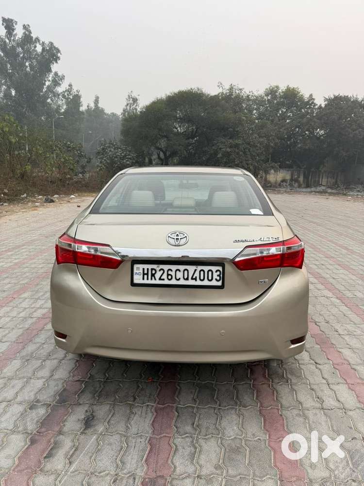 Toyota Corolla Altis Vl At, 2015, Petrol