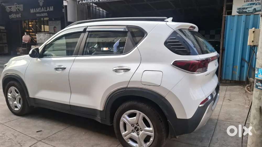 Kia Sonet 2023 Petrol Well Maintained
