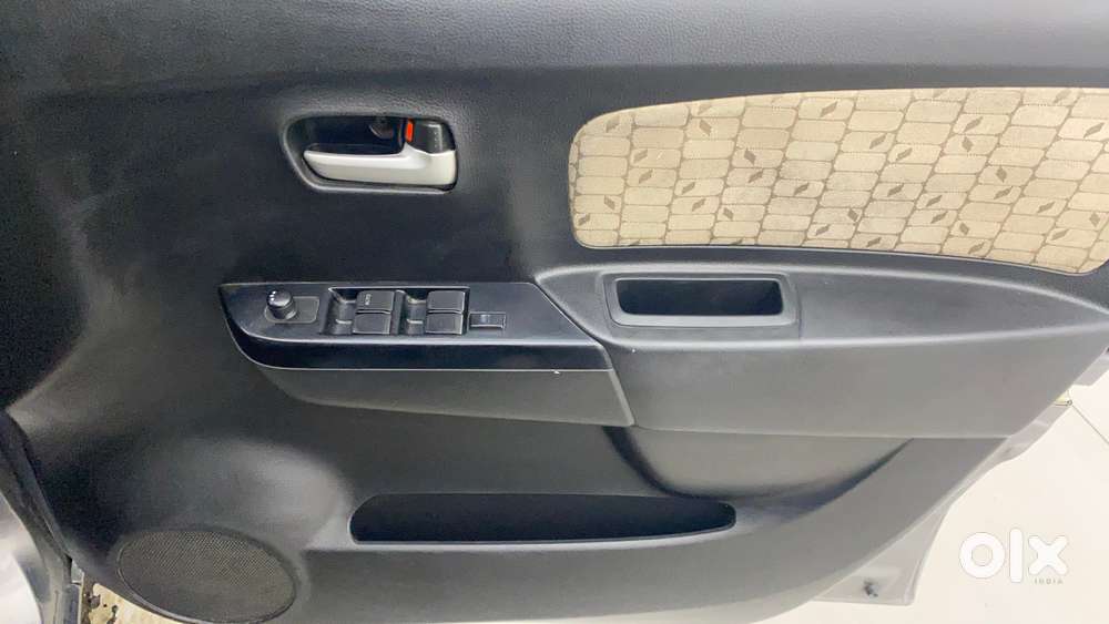 Maruti Suzuki Wagon R Vxi Amt, 2017, Petrol