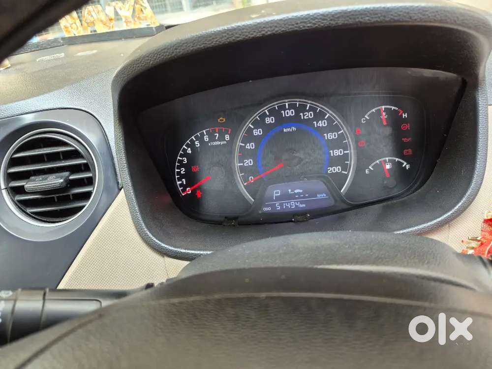 Hyundai Grand I10 Petrol At 2014