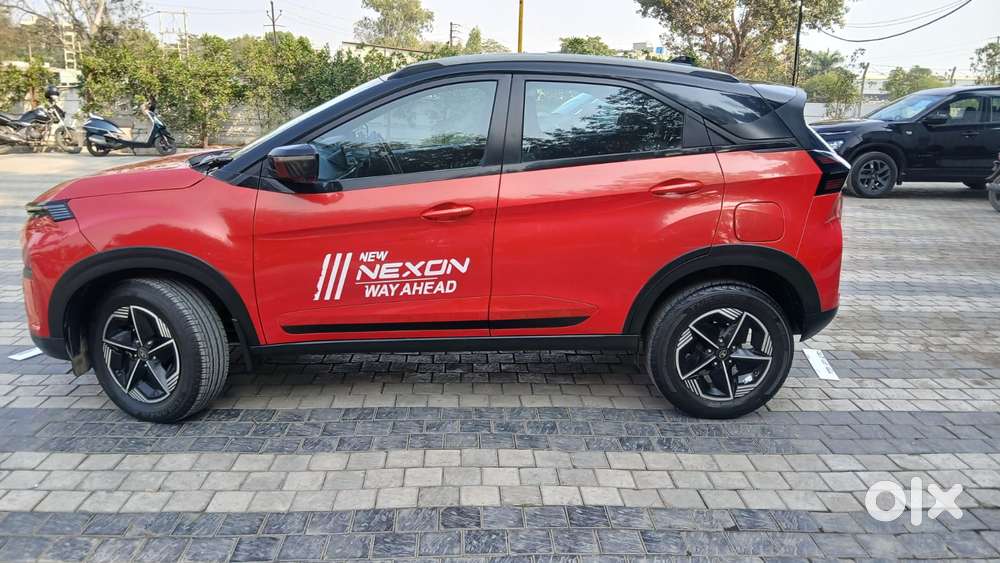 Tata Nexon Fearless Plus S 1.2 Revotron Petrol 7 Dca  Dt, 2023, Petr..