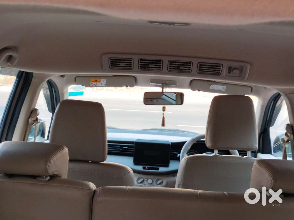 Maruti Suzuki Ertiga Vxi (o) Cng, 2024, Petrol