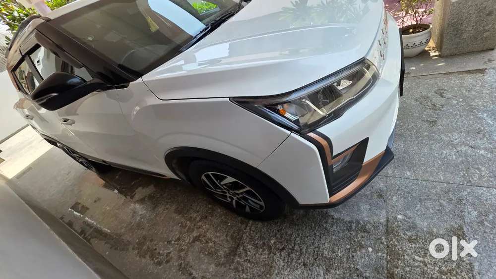 Mahindra Xuv400 2023 Electric Well Maintained