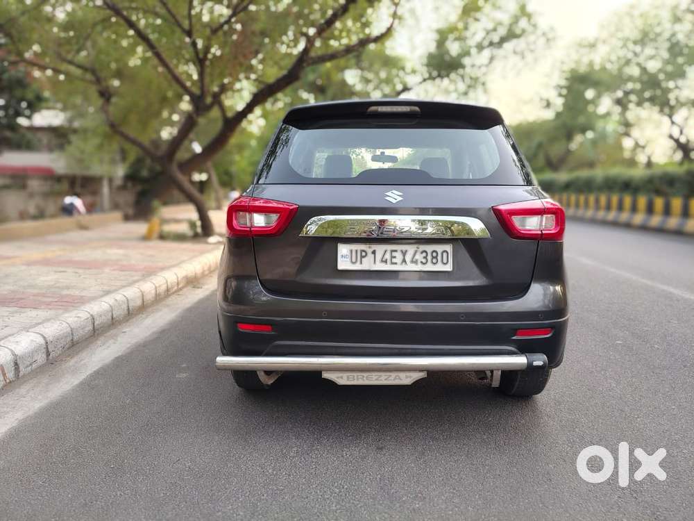 Maruti Suzuki Brezza 1.5 Lxi Cng, 2021, Cng & Hybrids