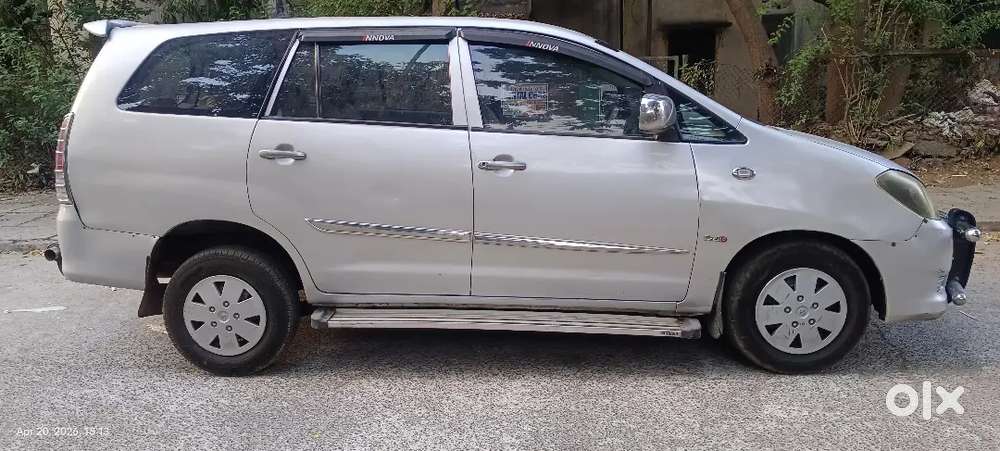 Toyota Innova 2011 Diesel 173000 Km Driven