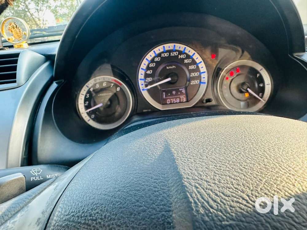 Honda City 2011-2013 V At Exclusive, 2013, Petrol