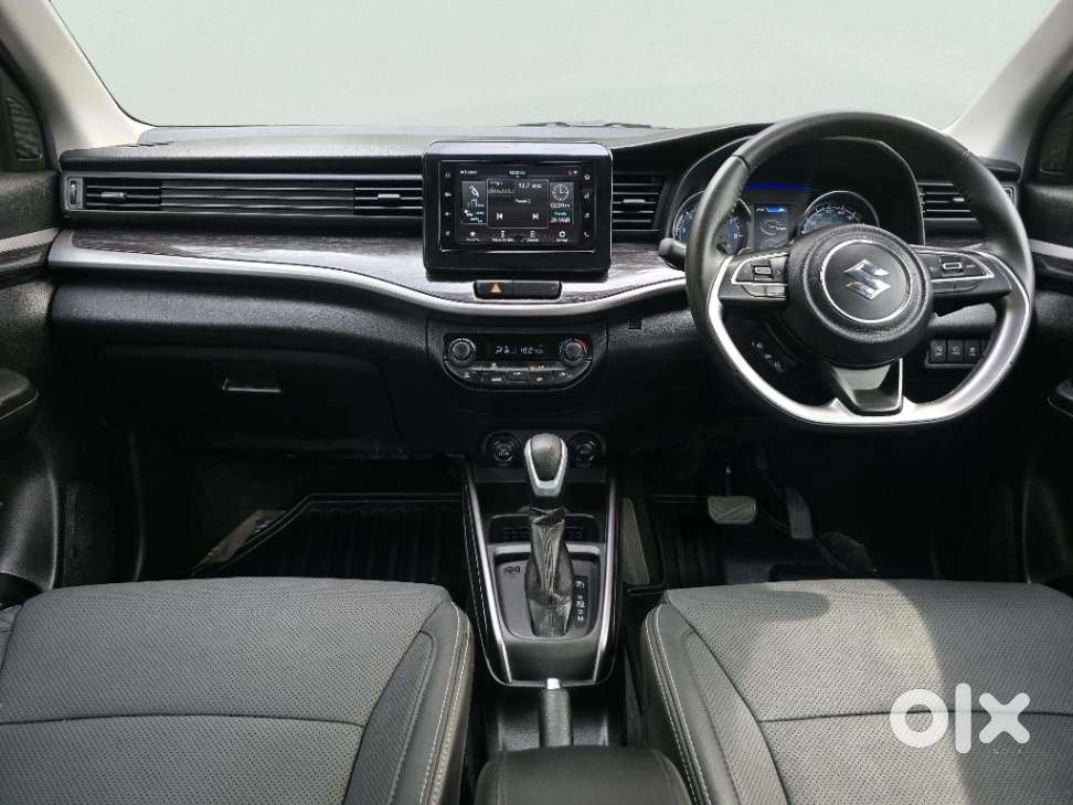 Maruti Suzuki Xl6 1.5 Alpha Plus At Dual Tone, 2025, Petrol