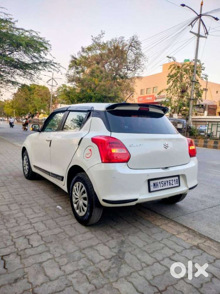 Maruti Suzuki Swift Vxi Optional, 2022, Petrol
