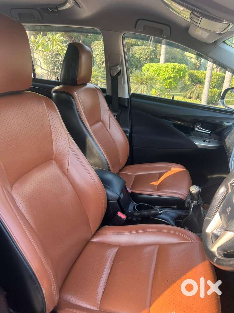 Toyota Innova Crysta 2.4 G Mt, 2019, Diesel