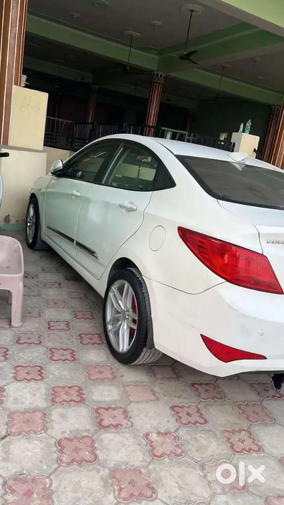 Hyundai Verna Diesel Manual 2016 Model