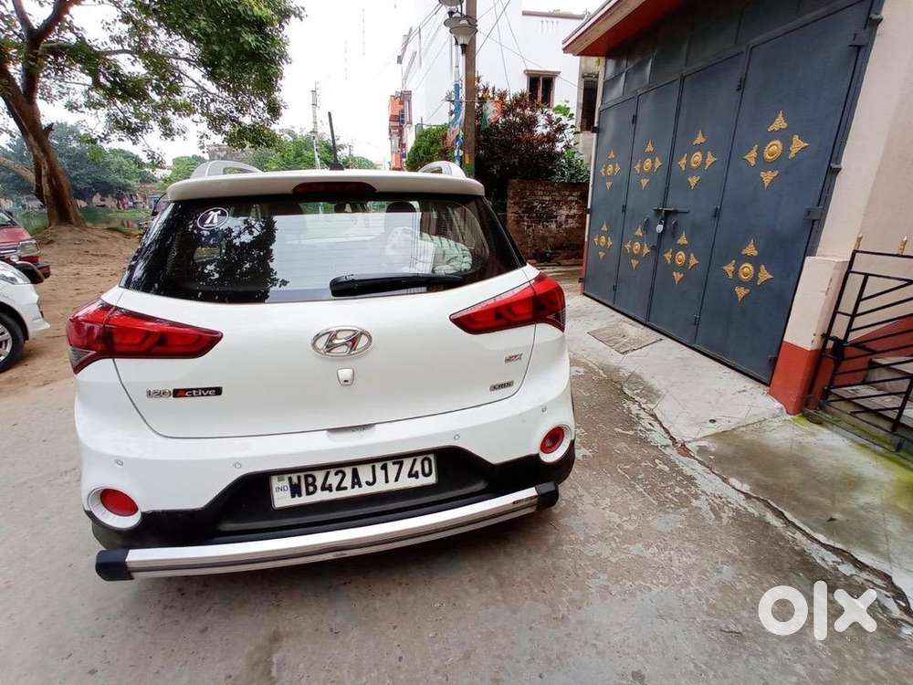 Hyundai I20 Active Top Model 2016 Diesel Well Maintained