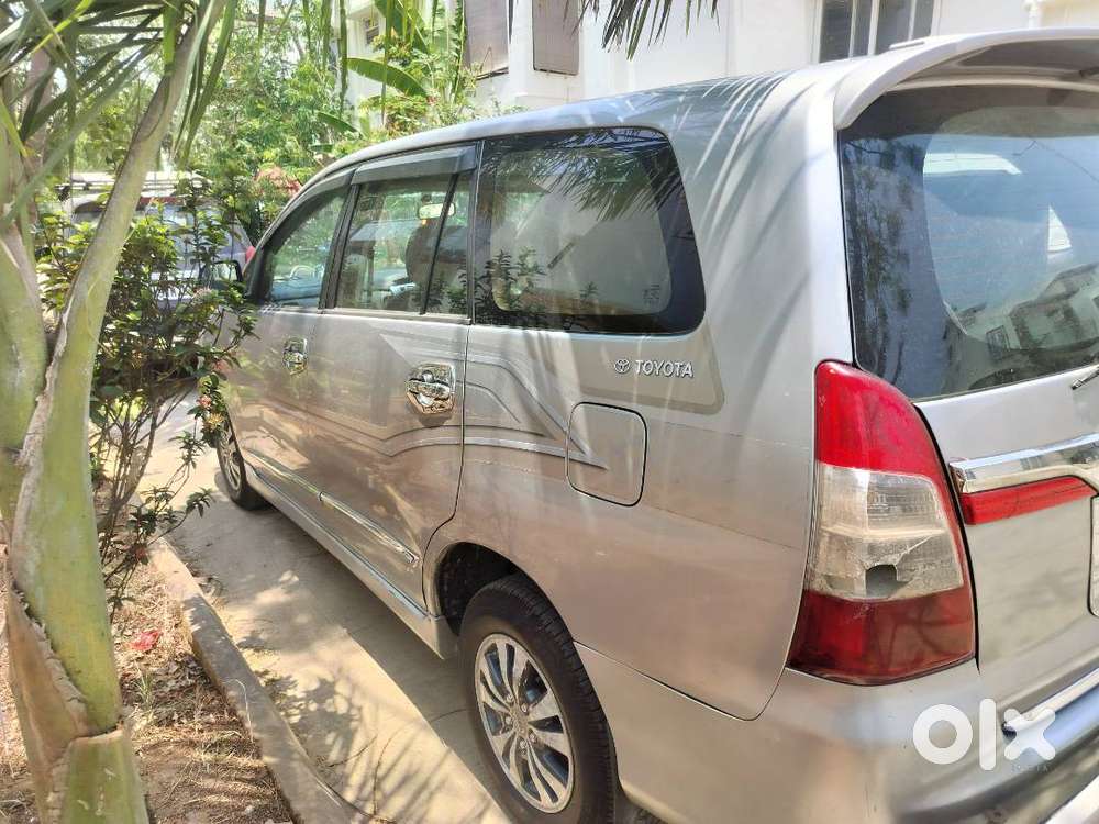 Toyota Innova Zx