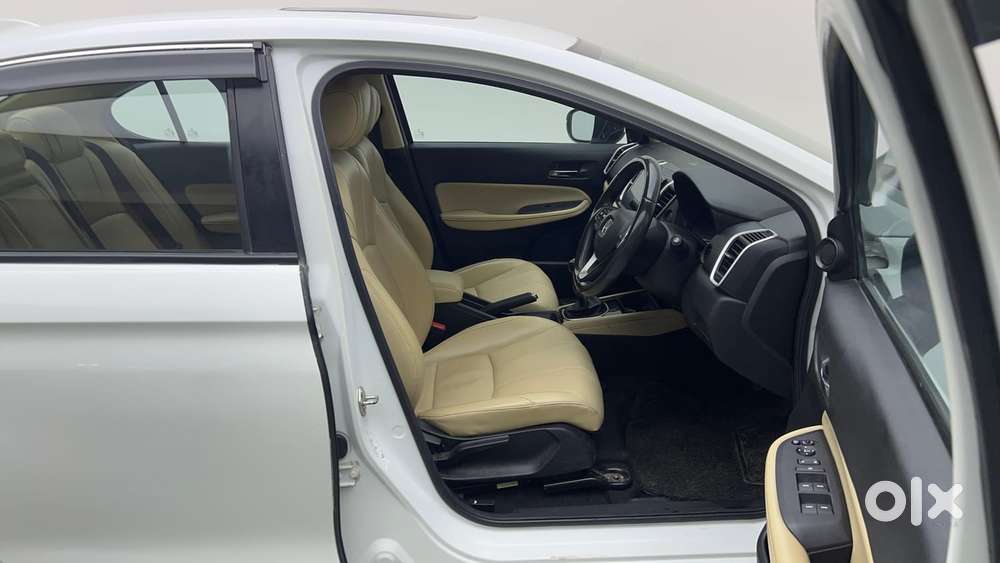 Honda City 1.5 Zx I-vtec Mt, 2023, Petrol