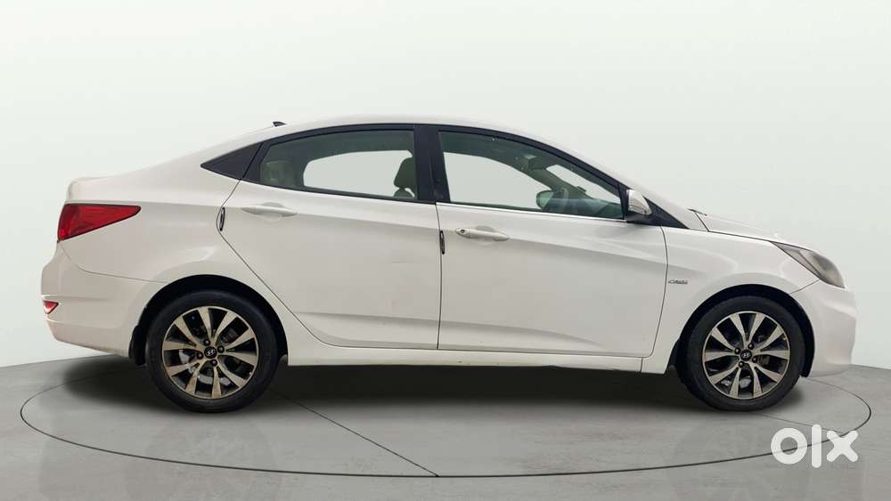 Hyundai Verna Fluidic 1.6 Crdi Sx, 2013, Diesel