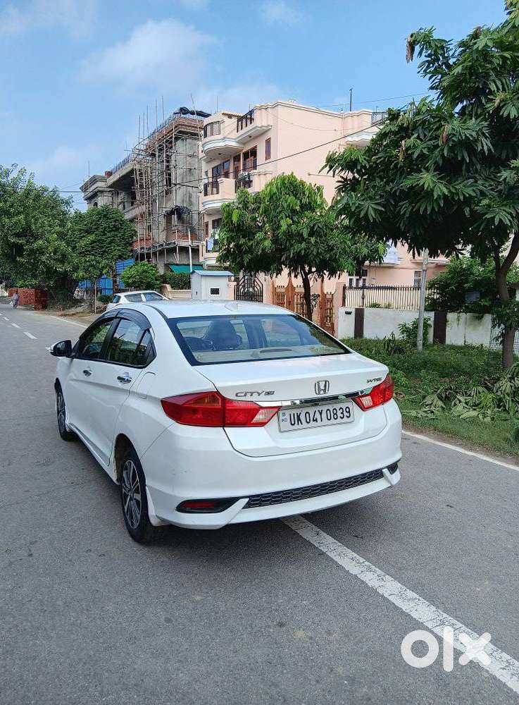 Honda City I-vtec V, 2017, Petrol