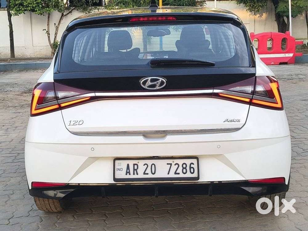 Hyundai I20 Asta 1.4 Automatic (o) With Sunroof, 2021, Petrol