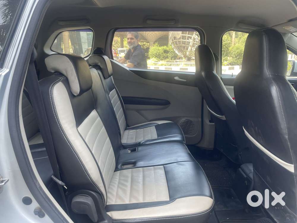 Renault Triber Rxz, 2021, Petrol