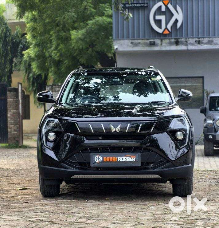Mahindra Xuv 3xo Ax5 Ds Mt, 2025, Diesel