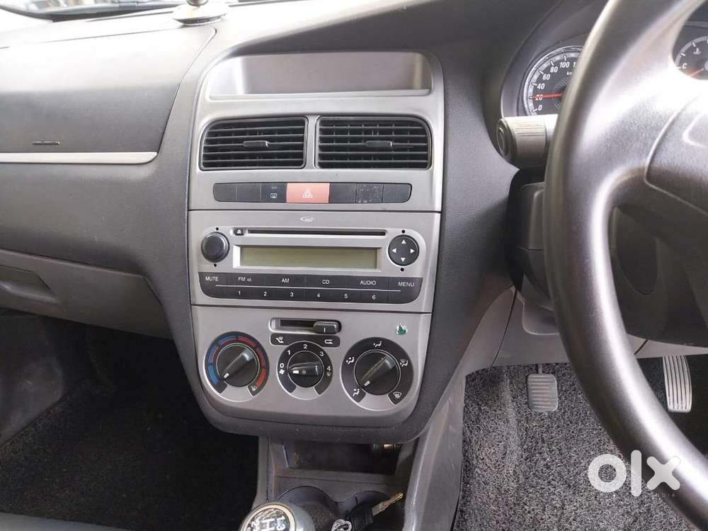 Fiat Punto 2012 Diesel 86000 Km Driven