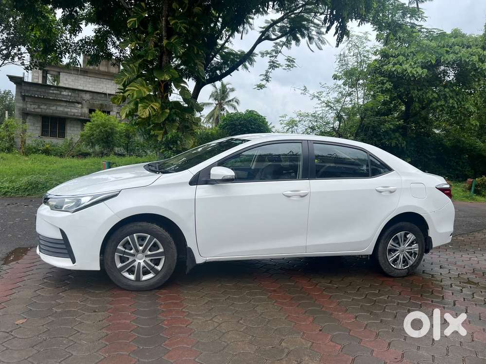 Toyota Corolla Altis J, 2017, Diesel