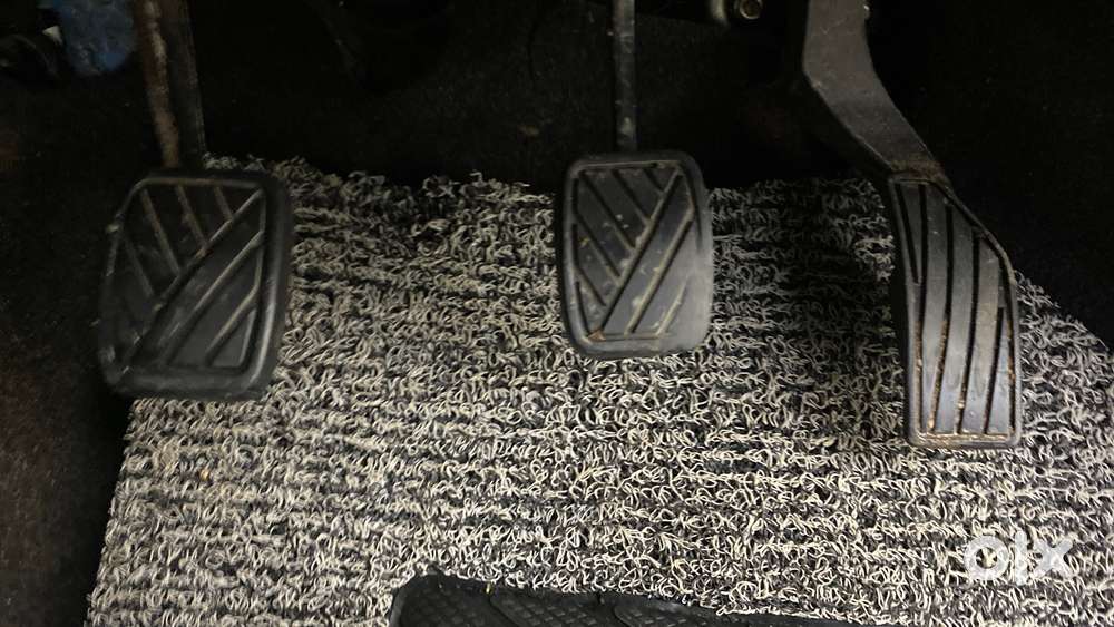 Maruti Suzuki Swift Vxi, 2015, Petrol