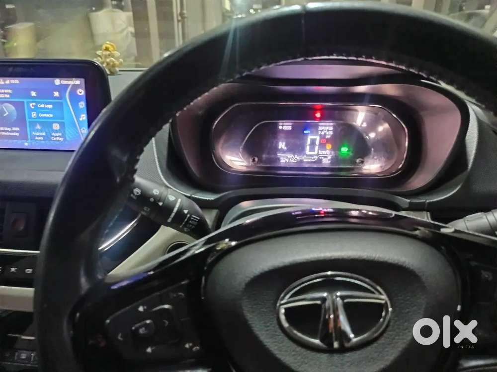 Nexon Automatic With Sunroof